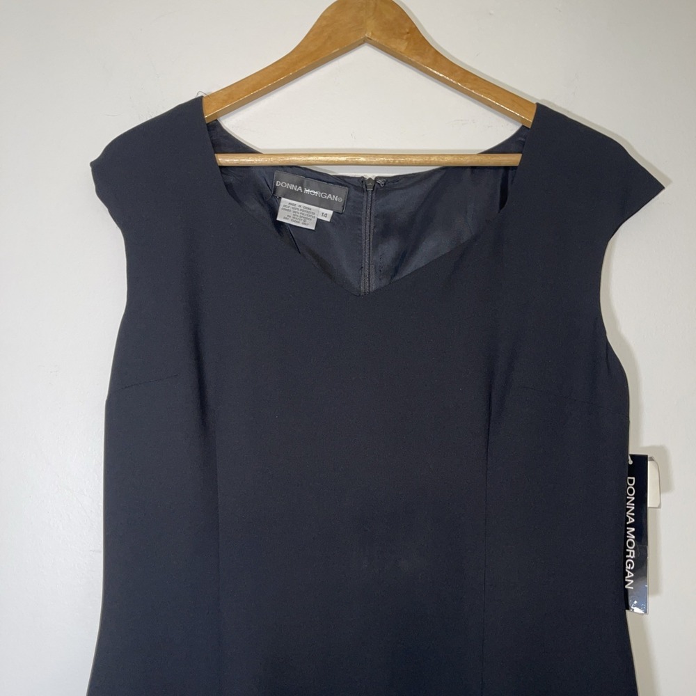 Donna Morgan Black Sheath Dress Size 14 Beaded Floral Sleeveless Cocktail NWT - Picture 5 of 8